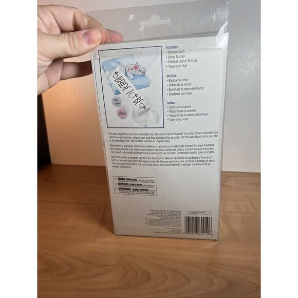 Wilton Bridal Sash  Crown Party Kit Bachelorette Party Tiara Sash Button - Picture 5 of 7